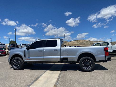 Used 2023 Ford F350 Platinum AWD/4WD image 31