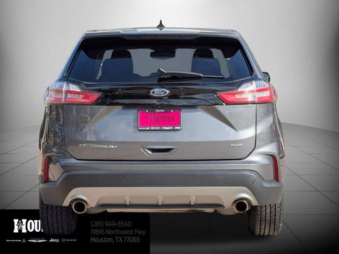 Used 2024 Ford Edge Titanium image 4