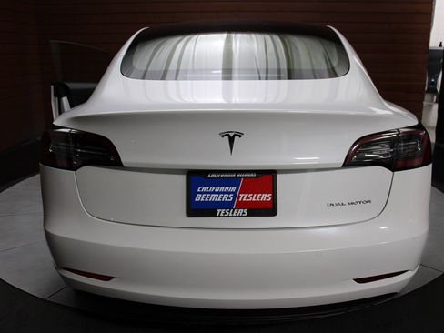 Used 2022 Tesla Model 3 Long Range image 10