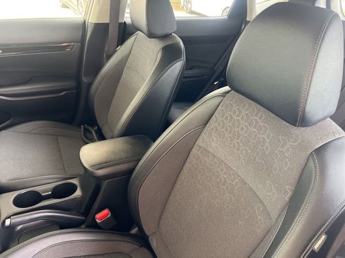Used 2024 Kia Seltos S AWD/4WD image 5