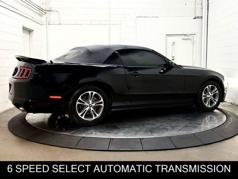 Used 2014 Ford Mustang Premium RWD image 11