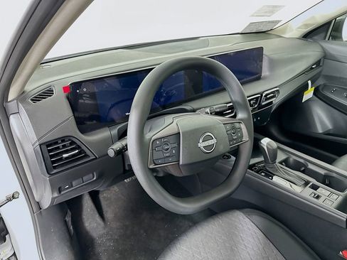 New 2026 Nissan Sentra SV w/ Floor Mat Package FWD image 14