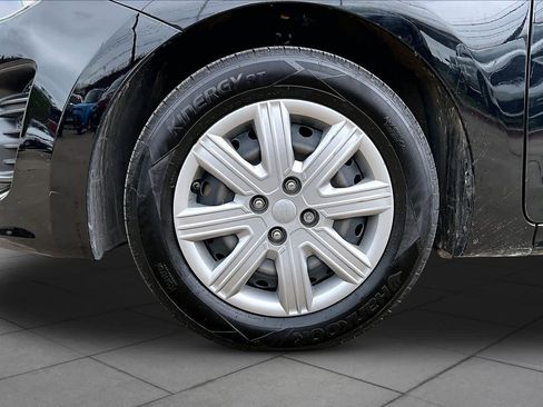 Used 2023 Kia Rio S FWD image 11