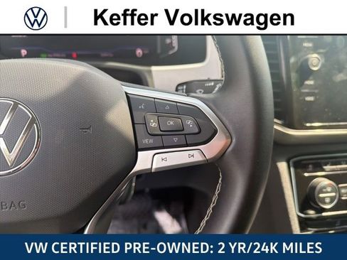 Certified 2023 Volkswagen Atlas SE w/ Black Wheel Package AWD/4WD image 20