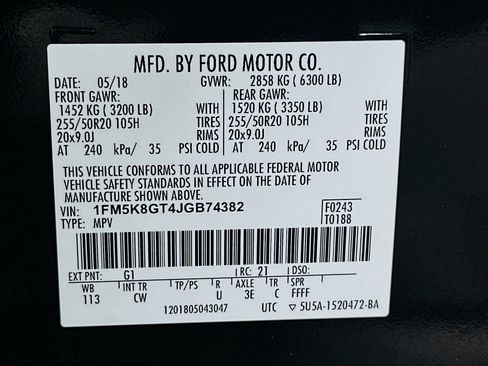 Used 2018 Ford Explorer Sport w/ Equipment Group 401A AWD/4WD image 12