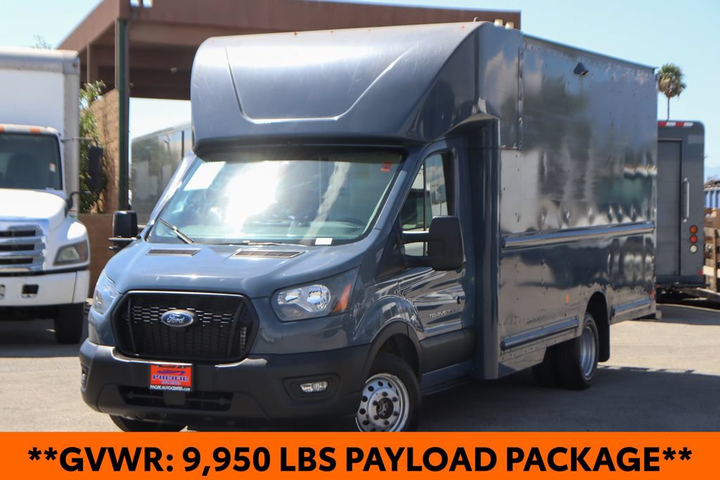 Used 2022 Ford Transit 350 DRW RWD image 4