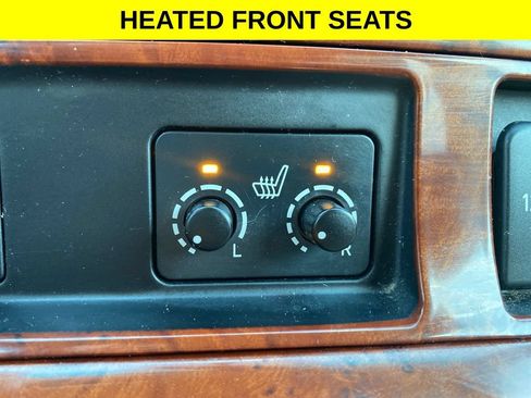Used 2011 Toyota Highlander Limited w/ Tow Pkg AWD/4WD image 13