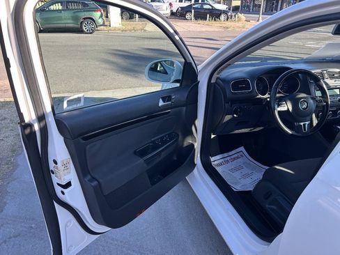 Used 2013 Volkswagen Jetta S FWD image 10