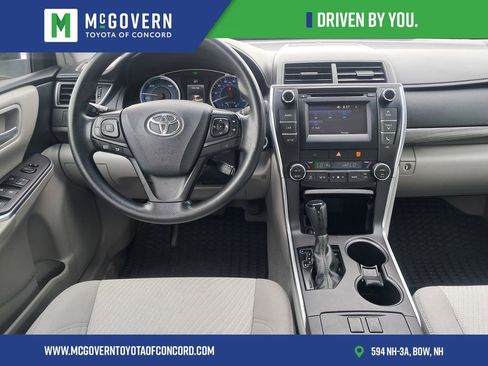 Used 2015 Toyota Camry LE FWD image 16