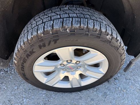 Used 2015 GMC Sierra 1500 SLE w/ Carbon-20 Edition AWD/4WD image 12