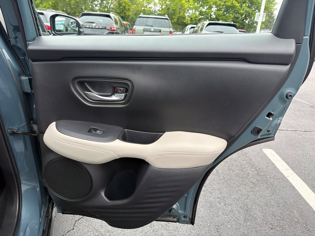 Certified 2024 Honda HR-V LX image 22
