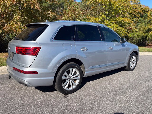 Used 2019 Audi Q7 3.0T Premium w/ Convenience Package AWD/4WD image 2