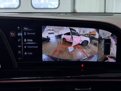 Used 2022 Cadillac Escalade ESV Sport Platinum AWD/4WD image 53