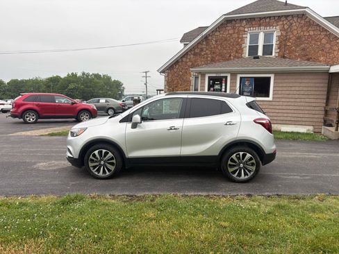 Used 2022 Buick Encore Preferred w/ Safety Package FWD image 2