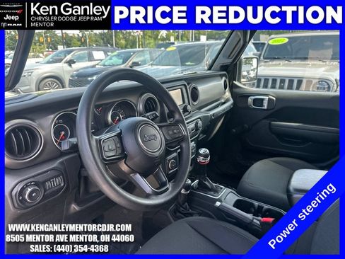 Used 2021 Jeep Wrangler Sport AWD/4WD image 18