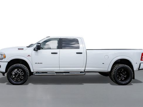 Used 2023 RAM 3500 Big Horn w/ Level 1 Equipment Group image 11