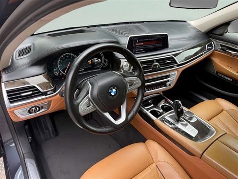 Used 2016 BMW 750i xDrive AWD/4WD image 11