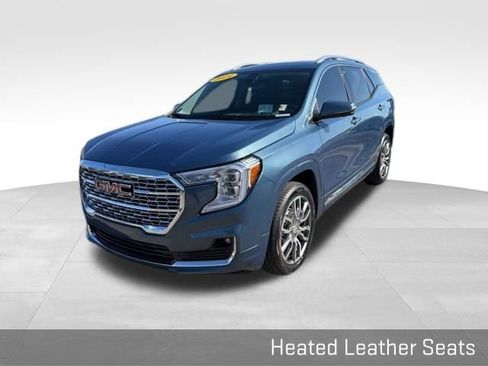Used 2024 GMC Terrain Denali w/ Denali Premium Package image 6