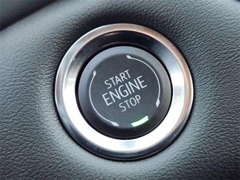 New 2026 GMC Canyon Elevation w/ Convenience Package image 15