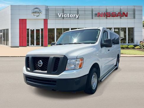 Used 2018 Nissan NV 3500 S RWD image 7