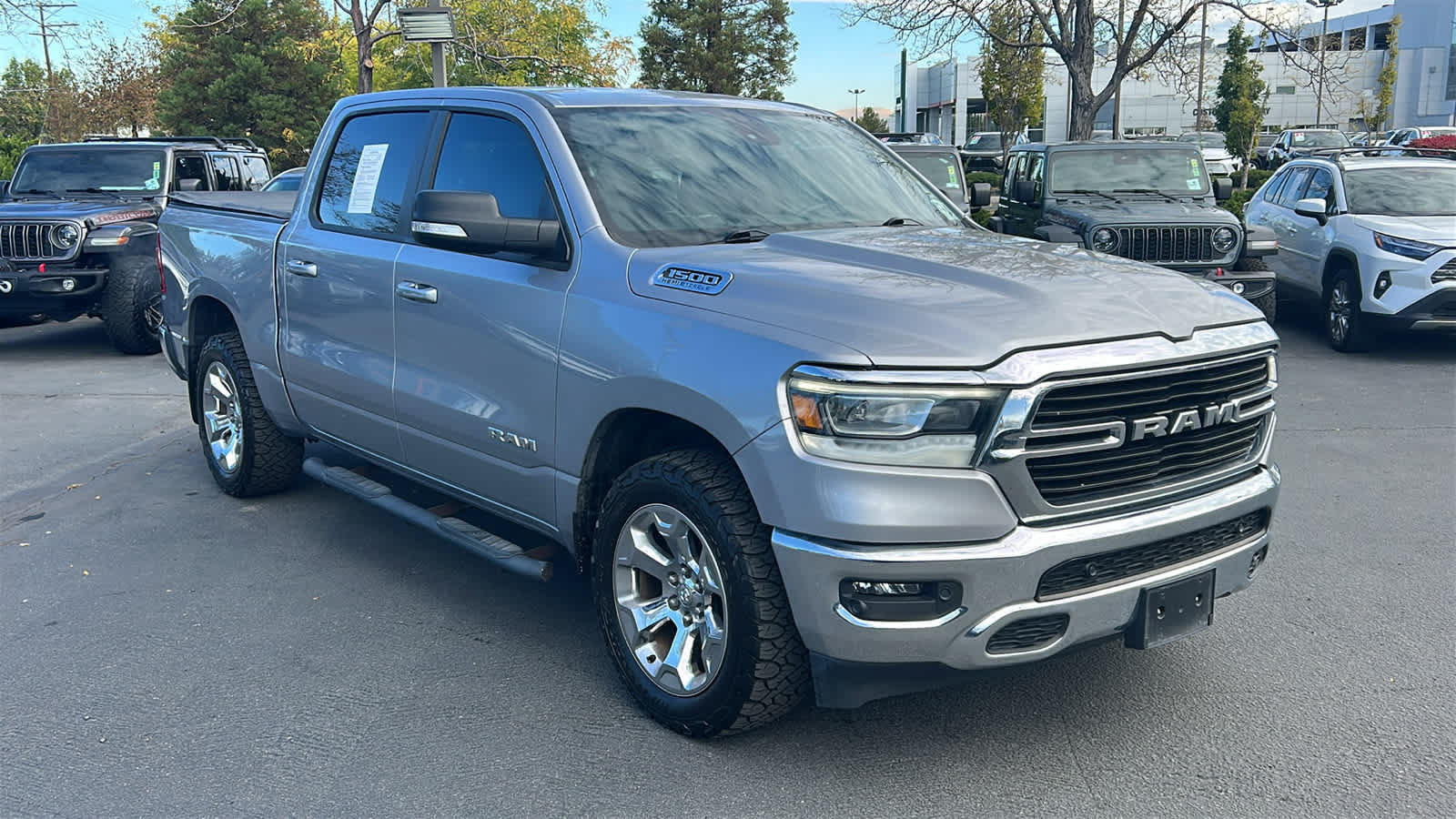Used 2021 RAM 1500 Big Horn AWD/4WD image 3
