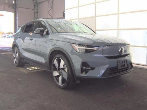 Used 2023 Volvo C40 P8 Recharge Ultimate AWD/4WD image 2