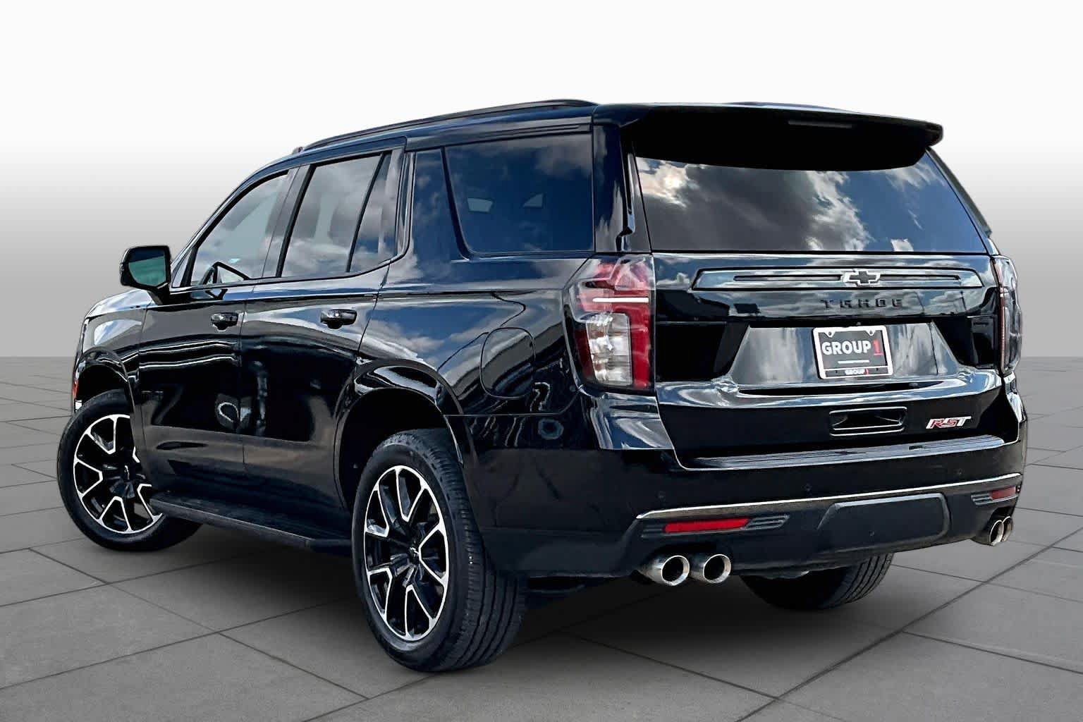 Used 2022 Chevrolet Tahoe RST w/ Sport Performance Package AWD/4WD image 12