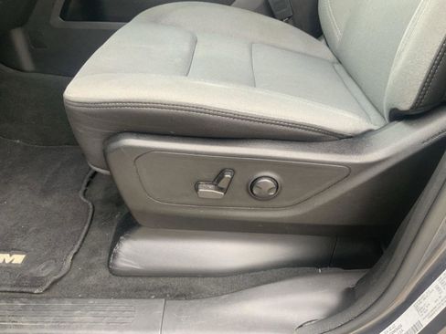 Used 2022 RAM 1500 Big Horn AWD/4WD image 24