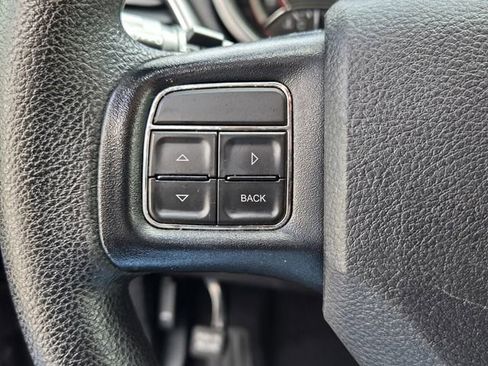 Used 2020 Dodge Journey SE image 27