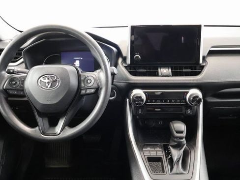Certified 2023 Toyota RAV4 XLE FWD image 14