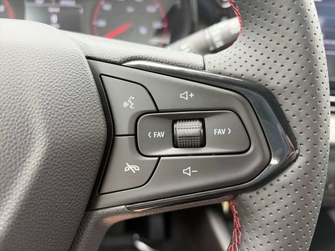New 2026 Chevrolet Trax RS w/ Driver Confidence Package FWD image 23