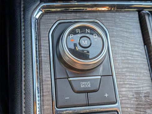 Used 2021 Ford Expedition Max Limited image 26