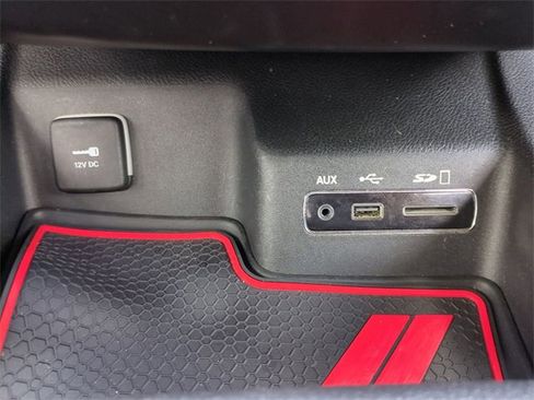 Used 2017 Dodge Durango GT w/ Nav & Power Liftgate Group image 27