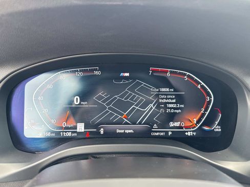 Certified 2025 BMW X4 xDrive30i w/ Premium Package image 29