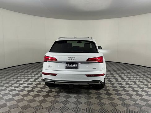 Used 2023 Audi Q5 2.0T Premium Plus w/ Premium Plus Package AWD/4WD image 8