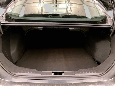 Used 2015 Ford Focus SE FWD image 33