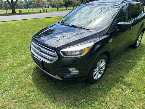 Used 2018 Ford Escape SE AWD/4WD image 12