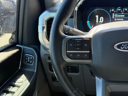 Used 2022 Ford F150 Lariat w/ Max Trailer Tow Package AWD/4WD image 10