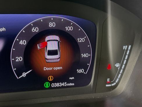 Certified 2023 Honda Accord EX image 11