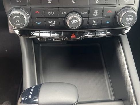 Used 2026 Dodge Durango GT RWD image 18