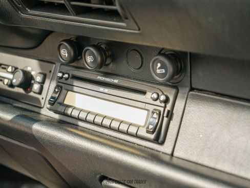 Used 1998 Porsche 911 Carrera image 51