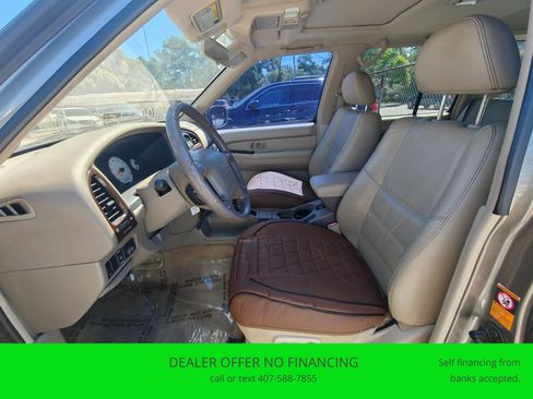 Used 2001 Nissan Pathfinder LE RWD image 9