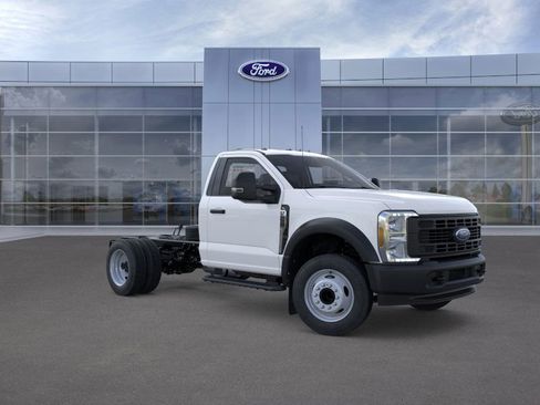 New 2026 Ford F550 2WD Regular Cab Super Duty image 7