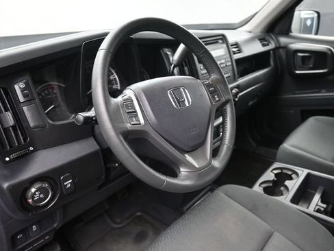 Used 2014 Honda Ridgeline Sport image 15
