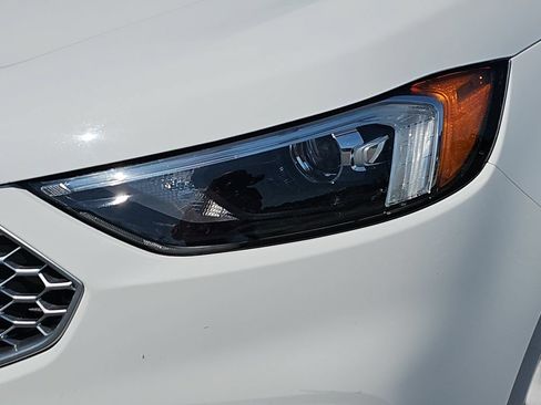 Used 2024 Ford Edge SEL AWD/4WD image 30