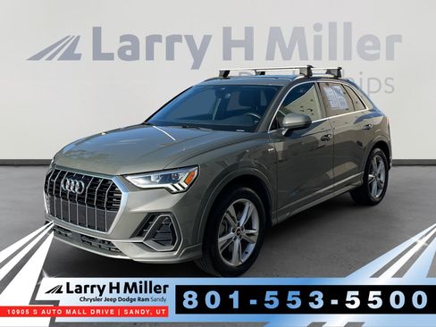 Used 2021 Audi Q3 2.0T Premium Plus w/ Premium Plus Package AWD/4WD image 1