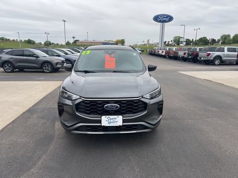 Used 2023 Ford Escape ST-Line w/ Tech Pack #1 AWD/4WD image 2