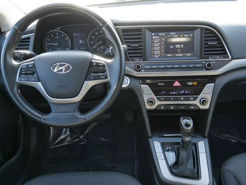 Used 2017 Hyundai Elantra Value Edition image 16