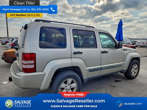 Used 2009 Jeep Liberty Sport w/ Popular Equipment Group image 4