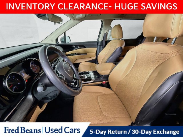 Used 2024 Kia Carnival EX FWD image 28